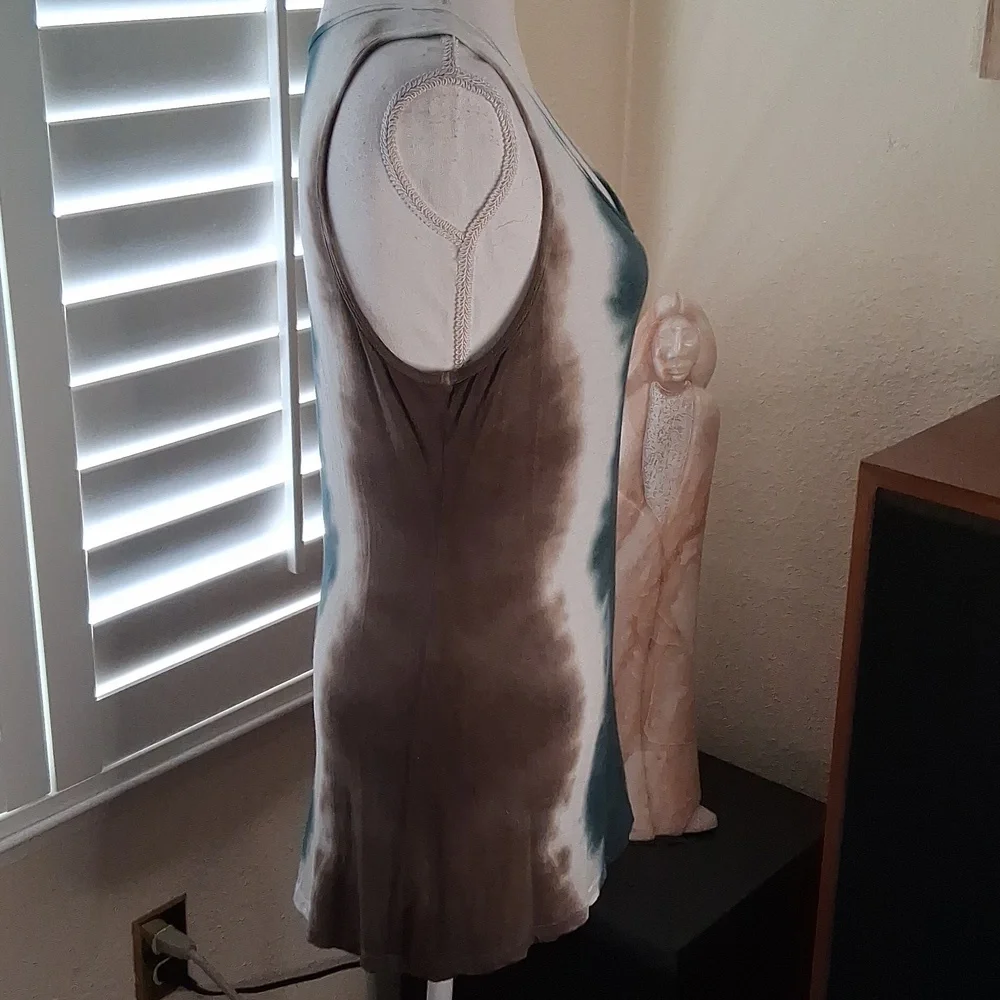 💚🩶XCVI White,Green & Gray Tie Die Style Top 100% Soft Rayon Size Medium - Picture 4 of 5